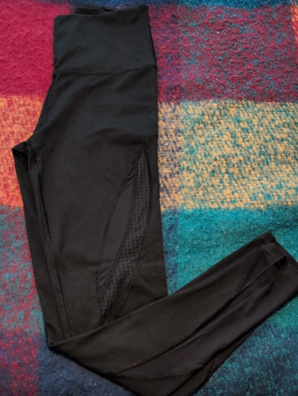 aerie Black High-Waist Leggings with Mesh Panel